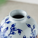 Ваза с бело-синей росписью и изображением цветов Blue & White Ornament варинант исполнения - 3 | Loft Concept в Новосибирске