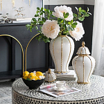 Ваза с золотыми полосами на белом фоне Chinoiserie Ceramics варинант исполнения - 3 | Loft Concept в Новосибирске
