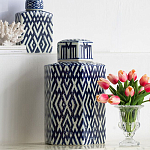 Ваза с крышкой и графическим узором в сине-белых цветах Blue & White Ornament  варинант исполнения - 6 | Loft Concept в Новосибирске
