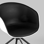 Офисное кресло из пластика с мягким сиденьем Eggshell Black варинант исполнения - 7 | Loft Concept в Новосибирске