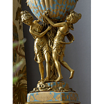 Ваза голубого цвета из фарфора с золотым растительным орнаментом и бронзовыми фигурками женщин Eden Garden porcelain and bronze варинант исполнения - 6 | Loft Concept в Новосибирске