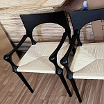 Стул дизайнерский с плетеным сидением Kronos Dining Chair Black варинант исполнения - 2 | Loft Concept в Новосибирске