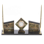 Настольный канцелярский набор из змеевика и офиокальцита с визитницами и часами Successful Leader варинант исполнения - 1 | Loft Concept в Новосибирске