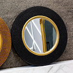 Зеркало в черной фактурной раме с золотым кантом Summon the Light варинант исполнения - 7 | Loft Concept в Новосибирске