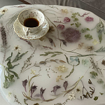 Журнальный стол из эпоксидной смолы с цветами White Flowers Epoxy Resin Coffee Table варинант исполнения - 4 | Loft Concept в Новосибирске