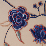 Обои с вышивкой ручной работы Flora Catherine colourway on Liso Pearl wool sateen варинант исполнения - 5 | Loft Concept в Новосибирске