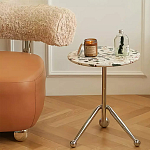 Дизайнерский журнальный стол с круглой столешницей на изогнутых стальных ножках Obafaby варинант исполнения - 1 | Loft Concept в Новосибирске