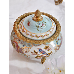 Шкатулка с крышкой из голубого фарфора с риунком птиц и цветов Blue Garden варинант исполнения - 2 | Loft Concept в Новосибирске