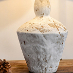 Настольная лампа с керамическим фактурным основанием и тканевым абажуром Eastern Tale варинант исполнения - 4 | Loft Concept в Новосибирске