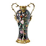 Ваза из фарфора черная с цветочной росписью и бронзовыми элементами Spring Garden варинант исполнения - 1 | Loft Concept в Новосибирске