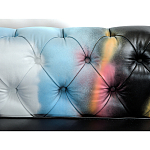 Диван в Лофт Честерфильд граффити из винтажной кожи GRAFFITI PARA Chesterfield варинант исполнения - 5 | Loft Concept в Новосибирске