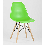 Пластиковый стул на ножках из массива бука Eames Light Green варинант исполнения - 1 | Loft Concept в Новосибирске