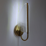 Бра с изогнутым рельефным плафоном Textured Glass варинант исполнения - 2 | Loft Concept в Новосибирске